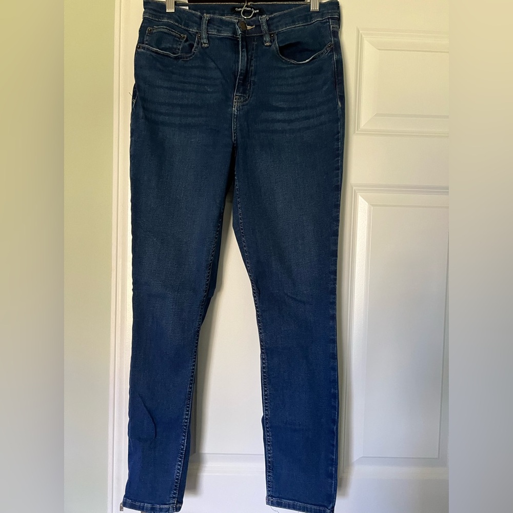 Calvin Klein Dark Wash Skinny Jean